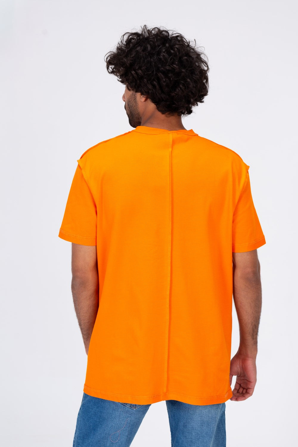 Mens Basic Plain T-shirt Made Of Soft Cotton Essential For Everyday Outings
