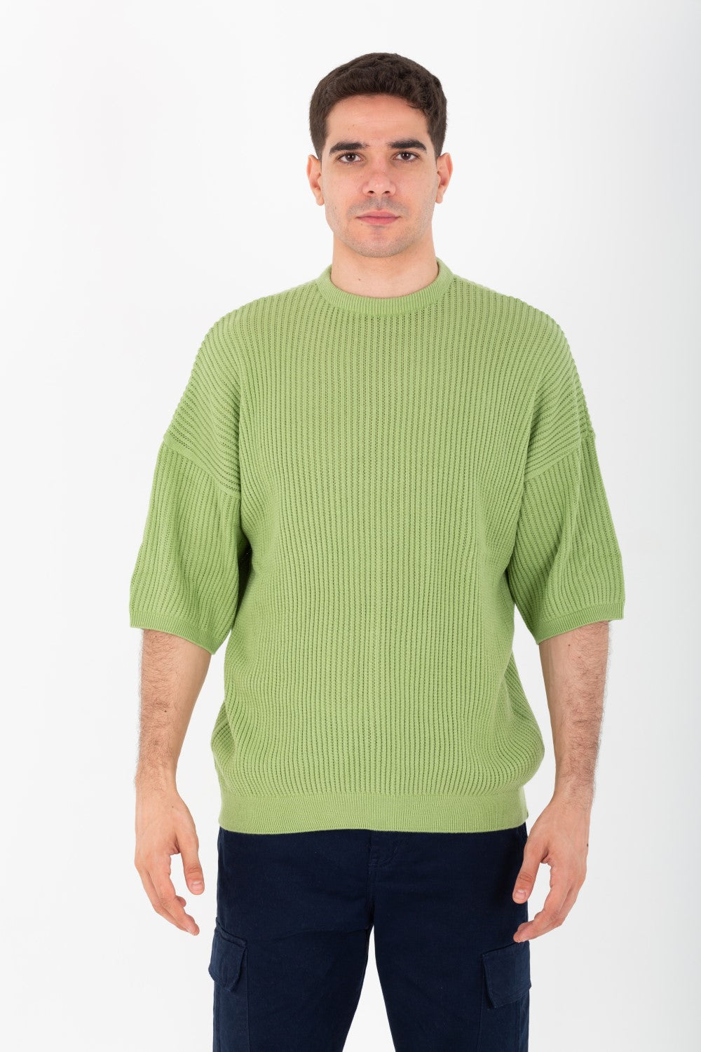 تي شيرت رجالي أساسي Slim Fit برقبة دائرية من قماش تريكو عالي الجودة