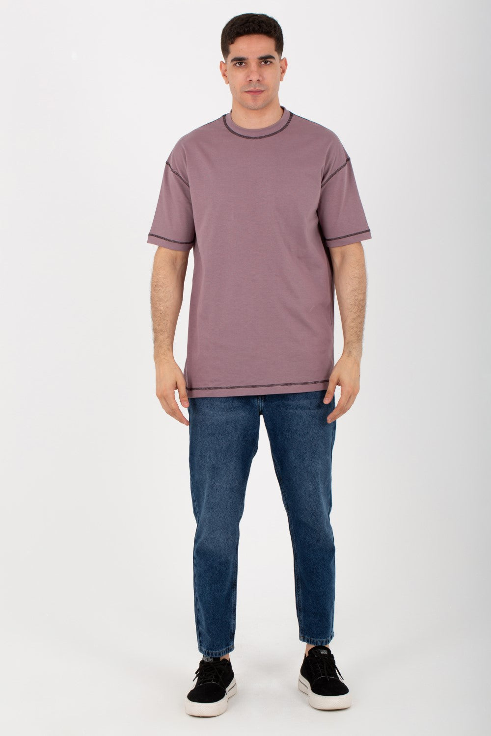 تيشيرت رجالي اوفر سايز أساسي بياقة دائرية وأكمام قصيرة