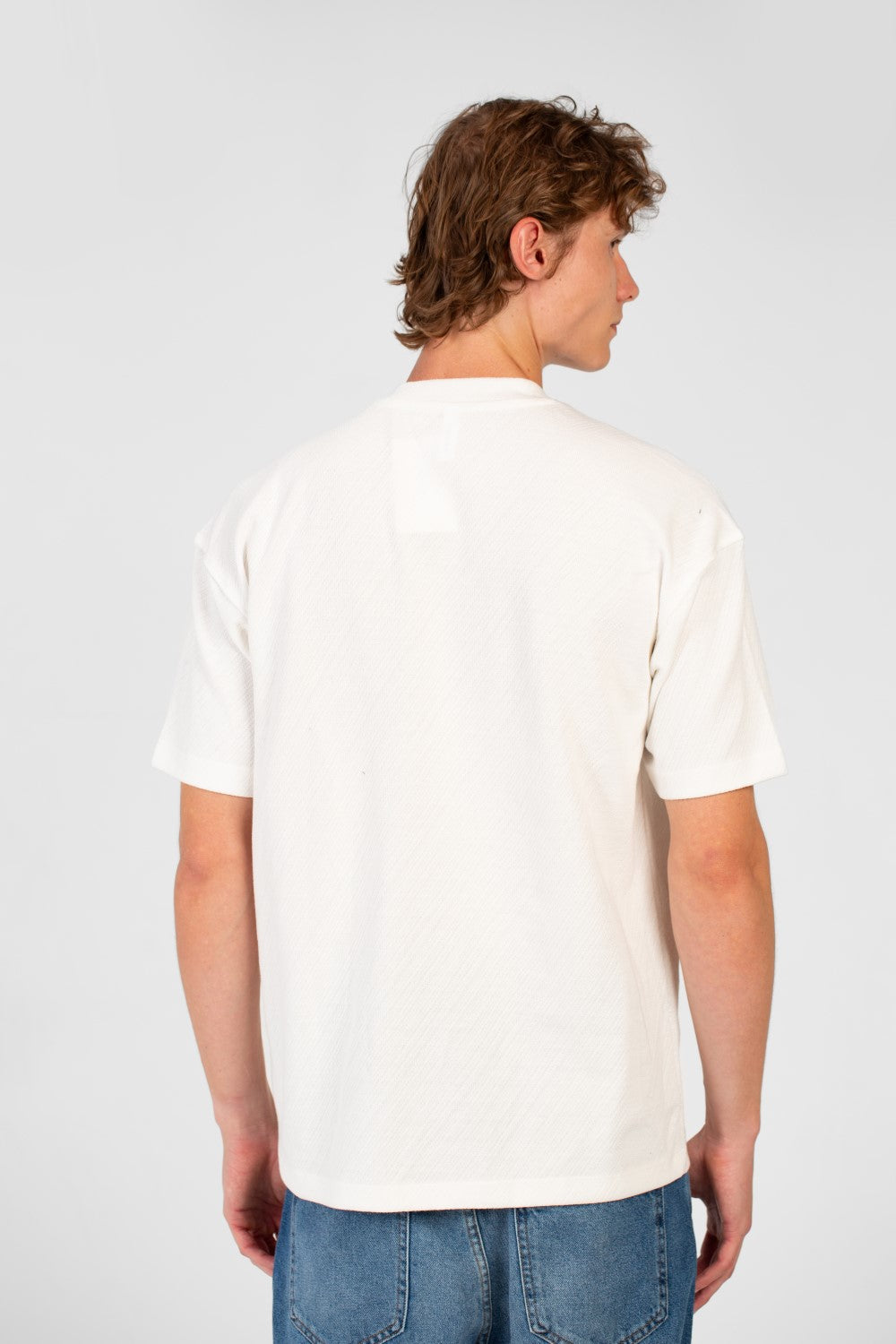 Men's Basic Regular Fit Short Sleeves Round Neck T-shirt In Modern Design