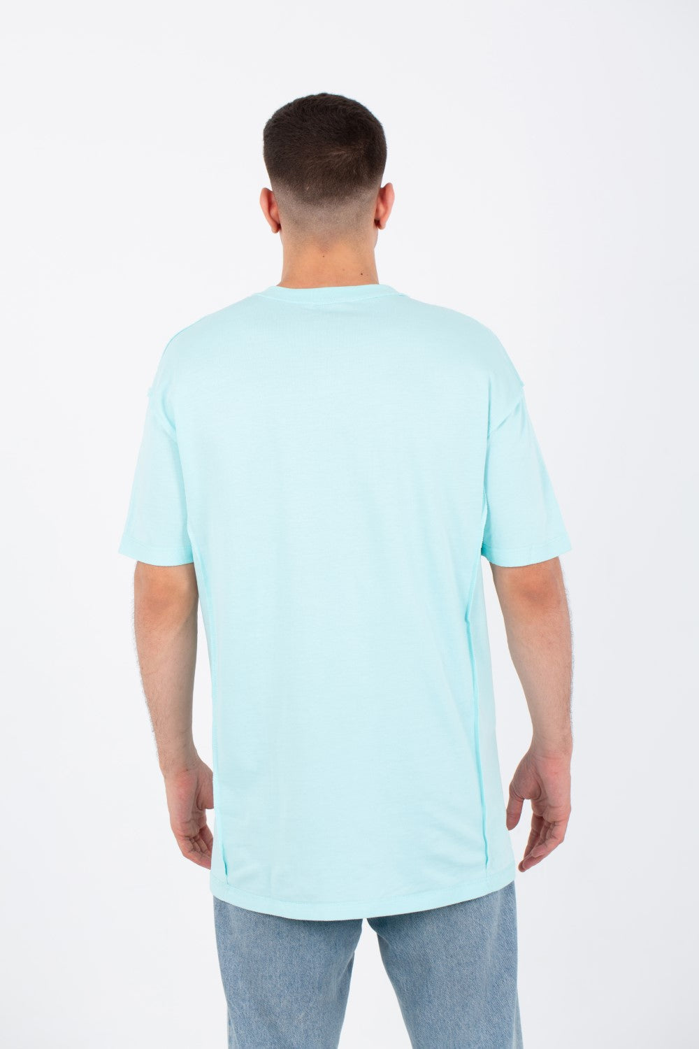 Mens Oversize Basic Plain T-shirt With A Round Neck And A Tomato Patch On The Front