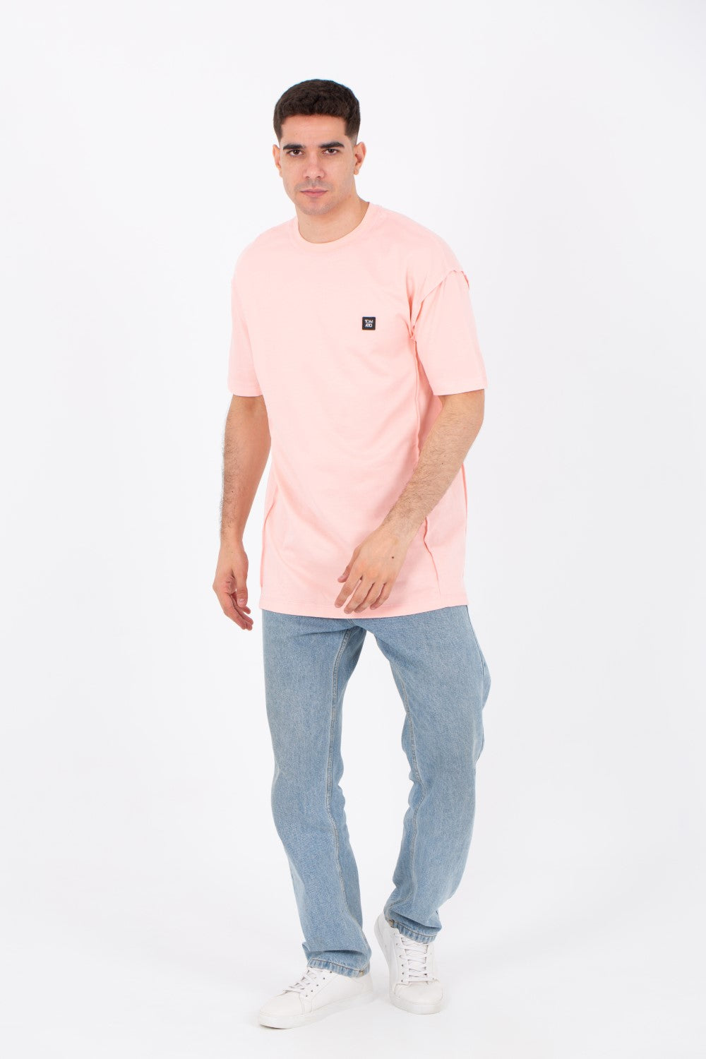 Mens Oversize Basic Plain T-shirt With A Round Neck And A Tomato Patch On The Front