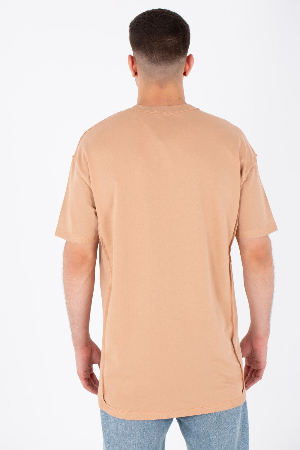 Mens Oversize Basic Plain T-shirt With A Round Neck And A Tomato Patch On The Front