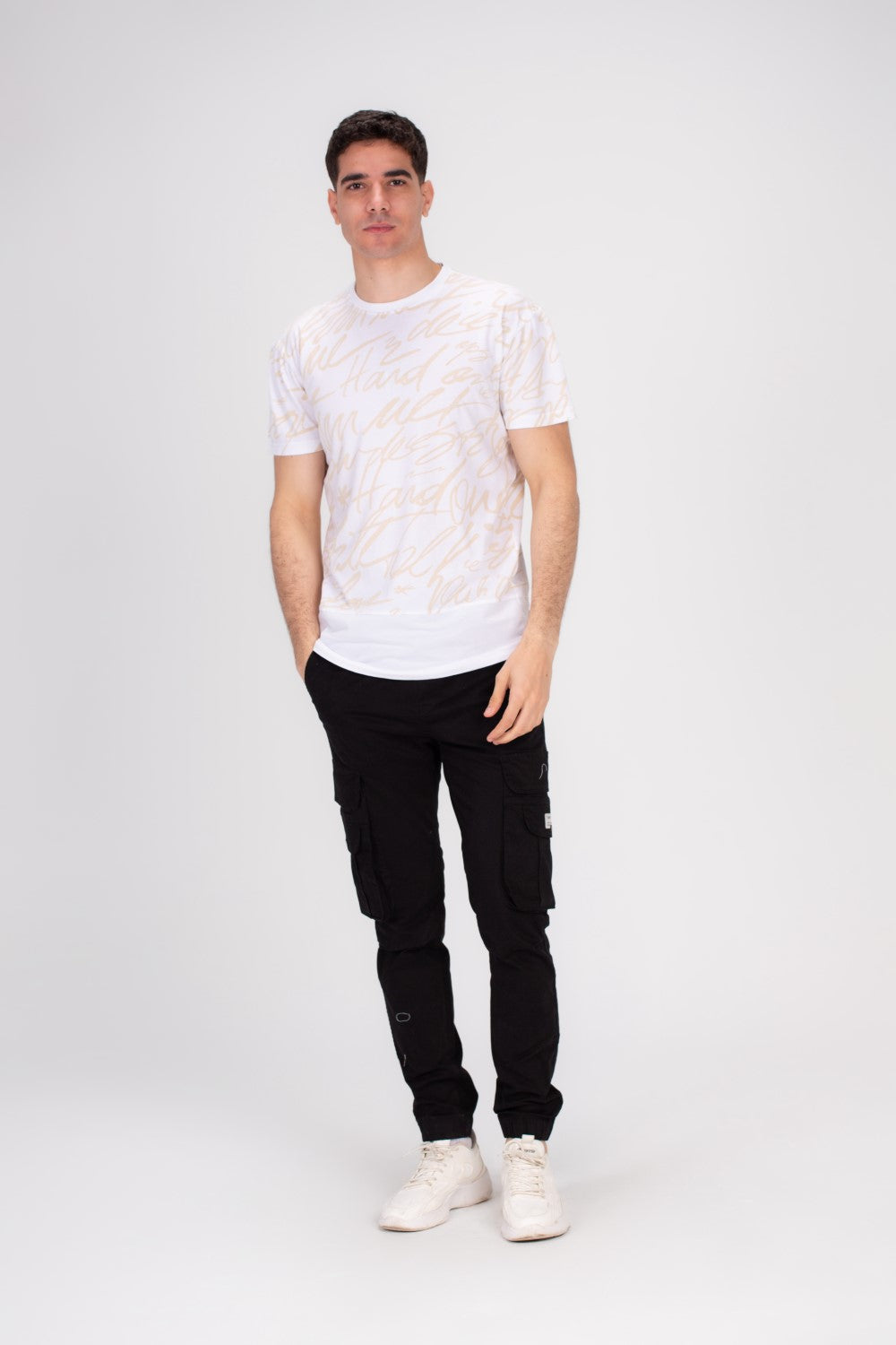 Men's Rounded Neck Full Cover Printed Made Of Comfort Cotton Regular Fit T-shirt Stay Cool  & Fashionable With Tomato