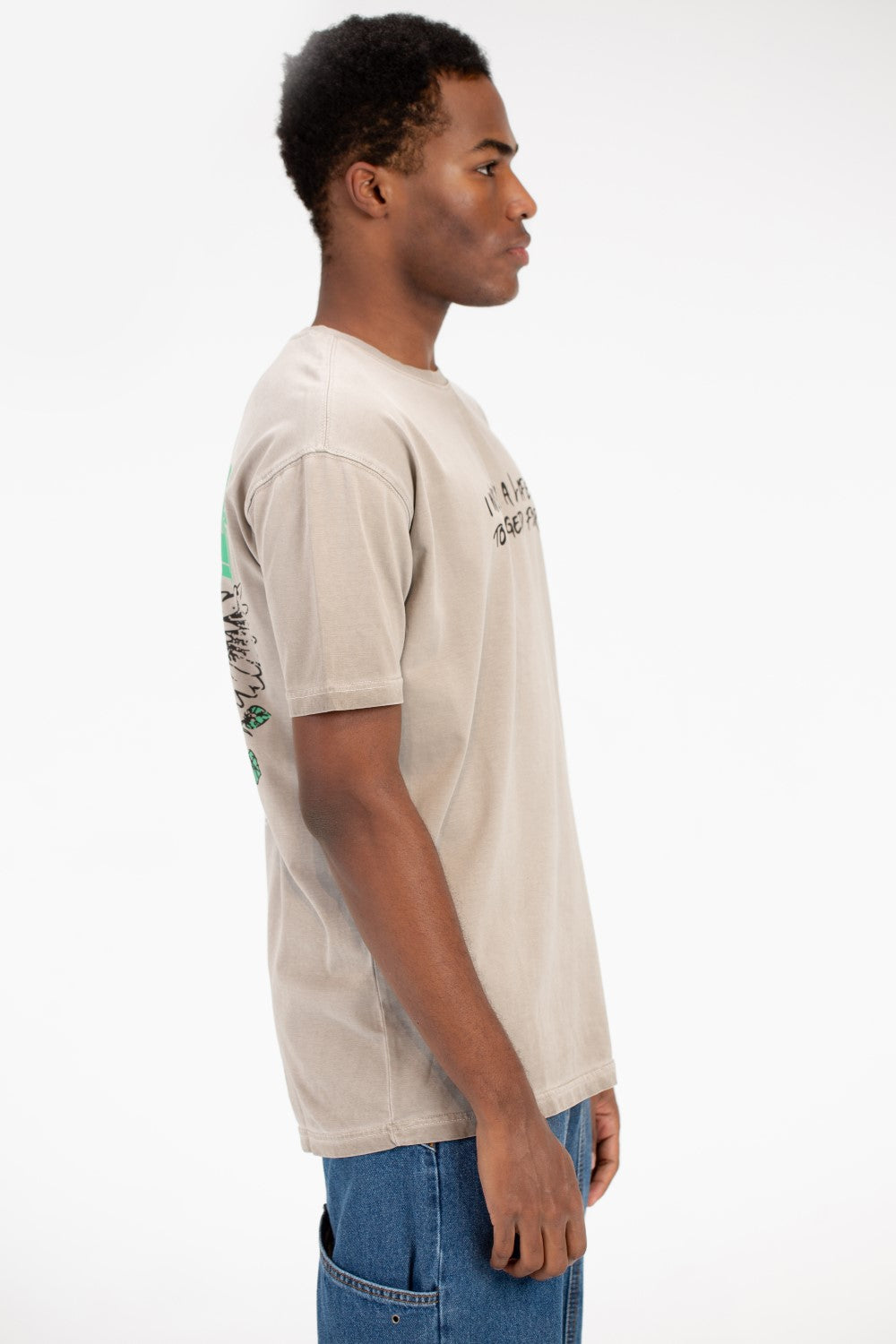 Men's Half Sleeve Oversized T-shirt With A Back Skull Print