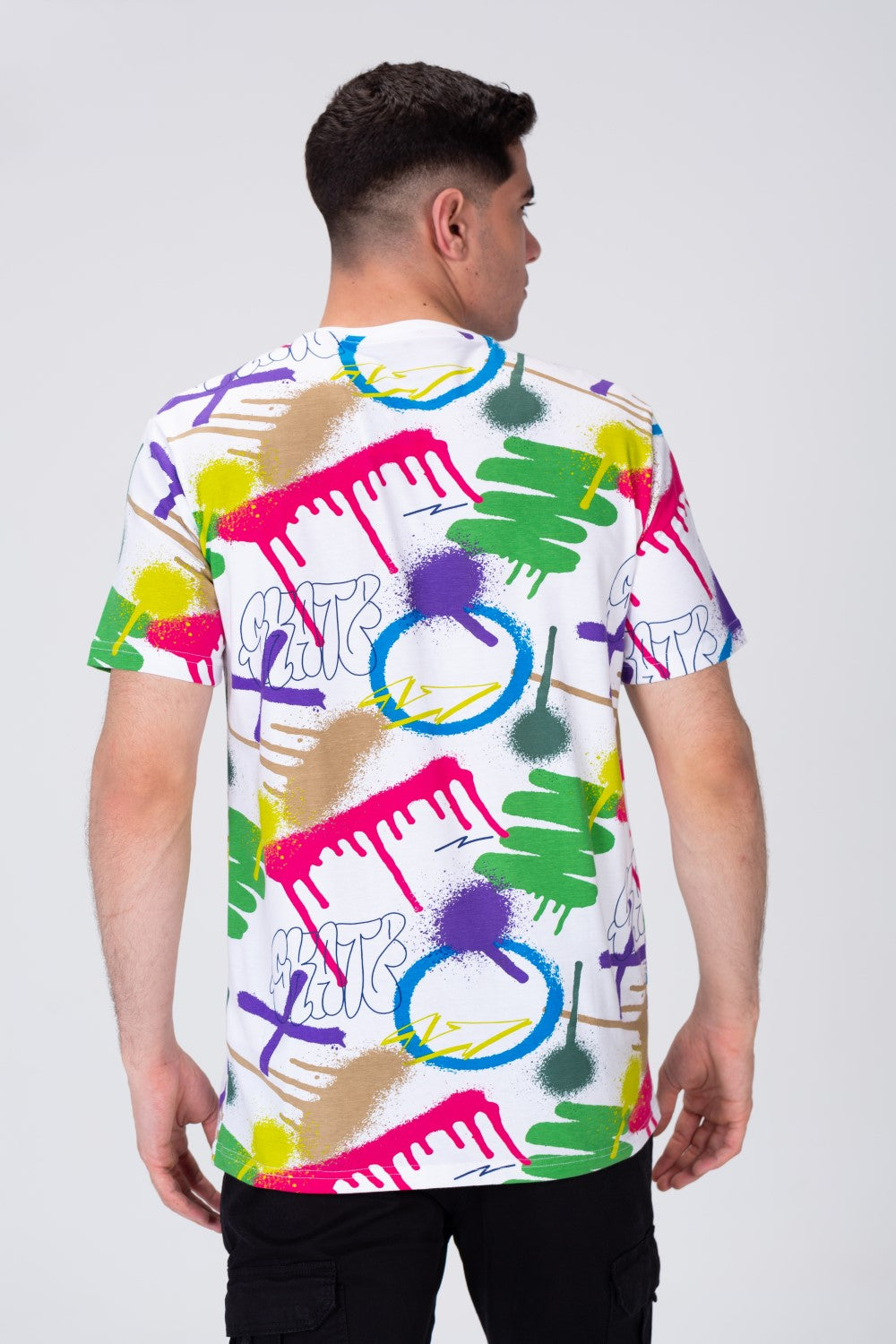 Men's Half Sleeve T-shirt Pprinted In Trendy Colors And Comfortable Material