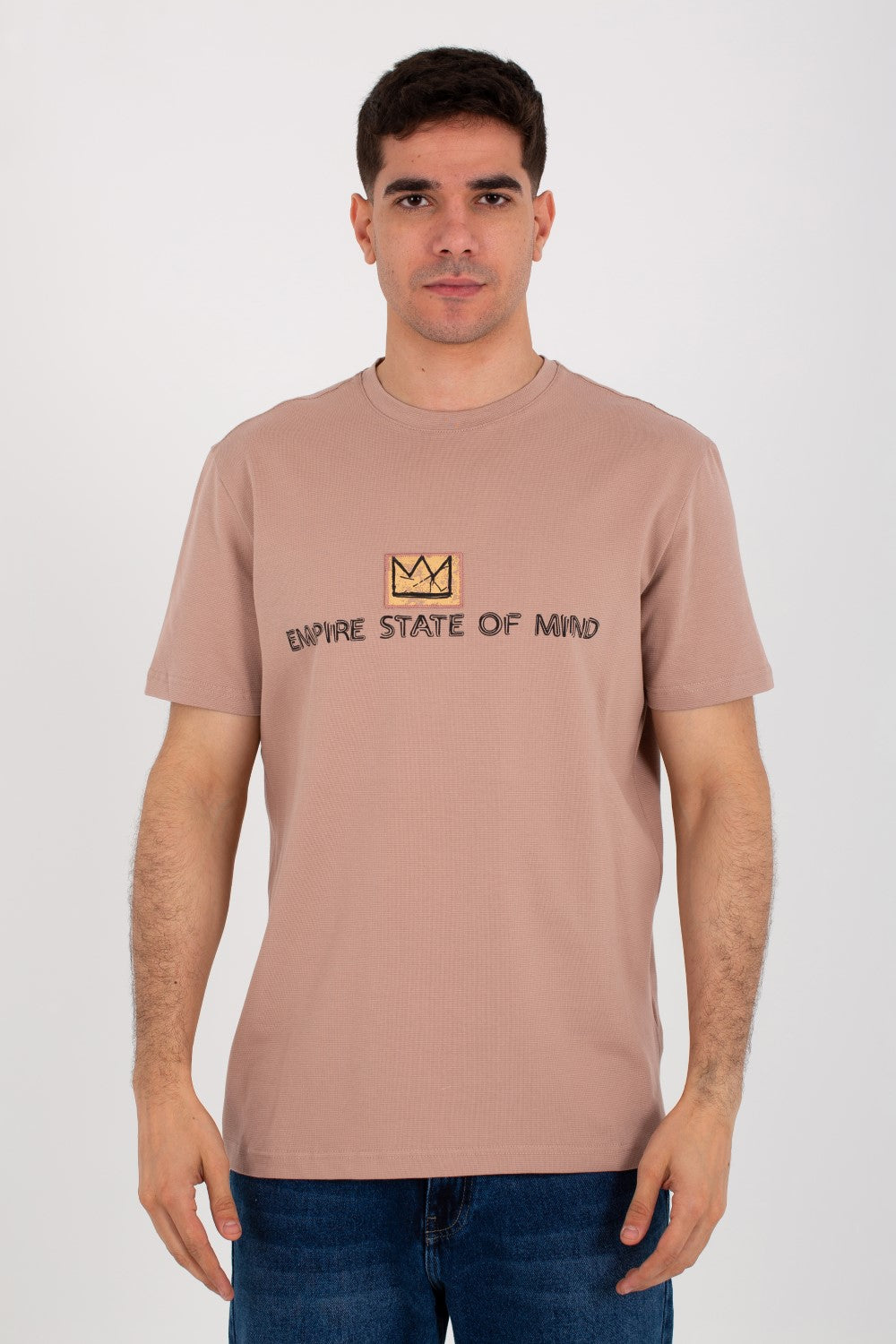 Mens Slim Fit Round Neck T-shirt With Short Sleeves And Front Print
