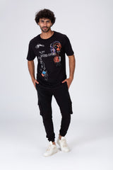 Mens Printed T-shirt With Round Neck And Cotton Material