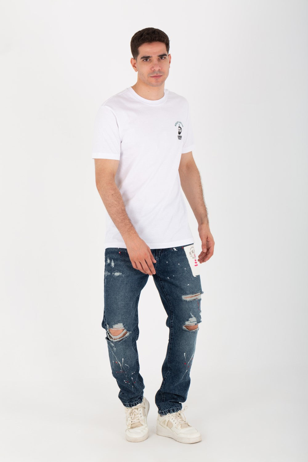 Mens Slim Fit Printed T-shirt With Short Sleeves And Round Neck