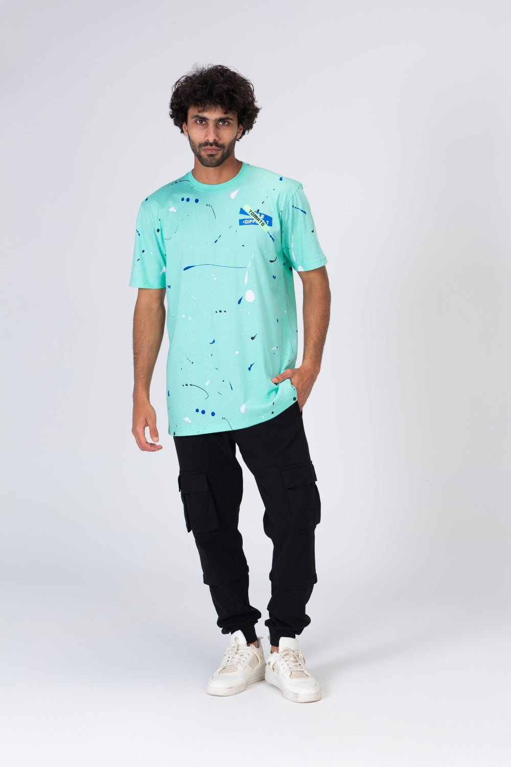 Mens T-shirt Printed In Trendy Colors And Comfortable Material