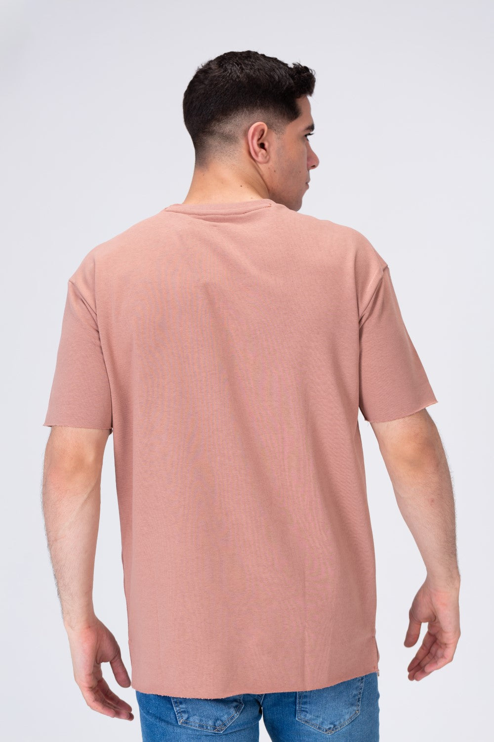 تيشيرت رجالي قطني بياقة دائرية وقصة عصرية