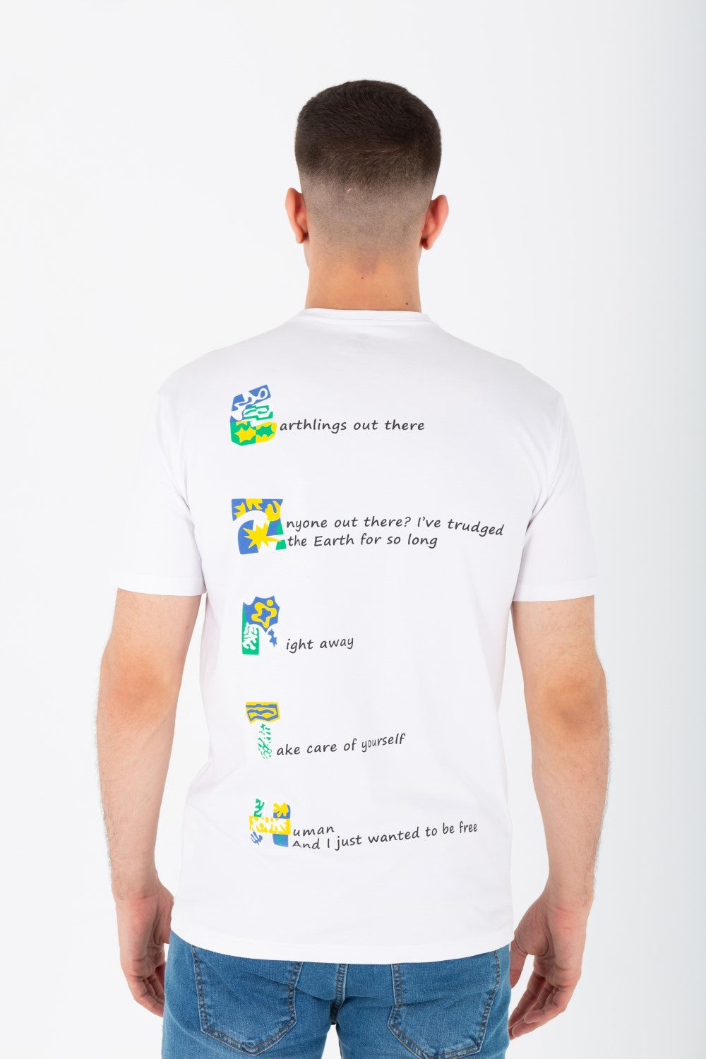 Men's Slim Fit T-shirt With A Round Neck Made Of Summer Melton Material