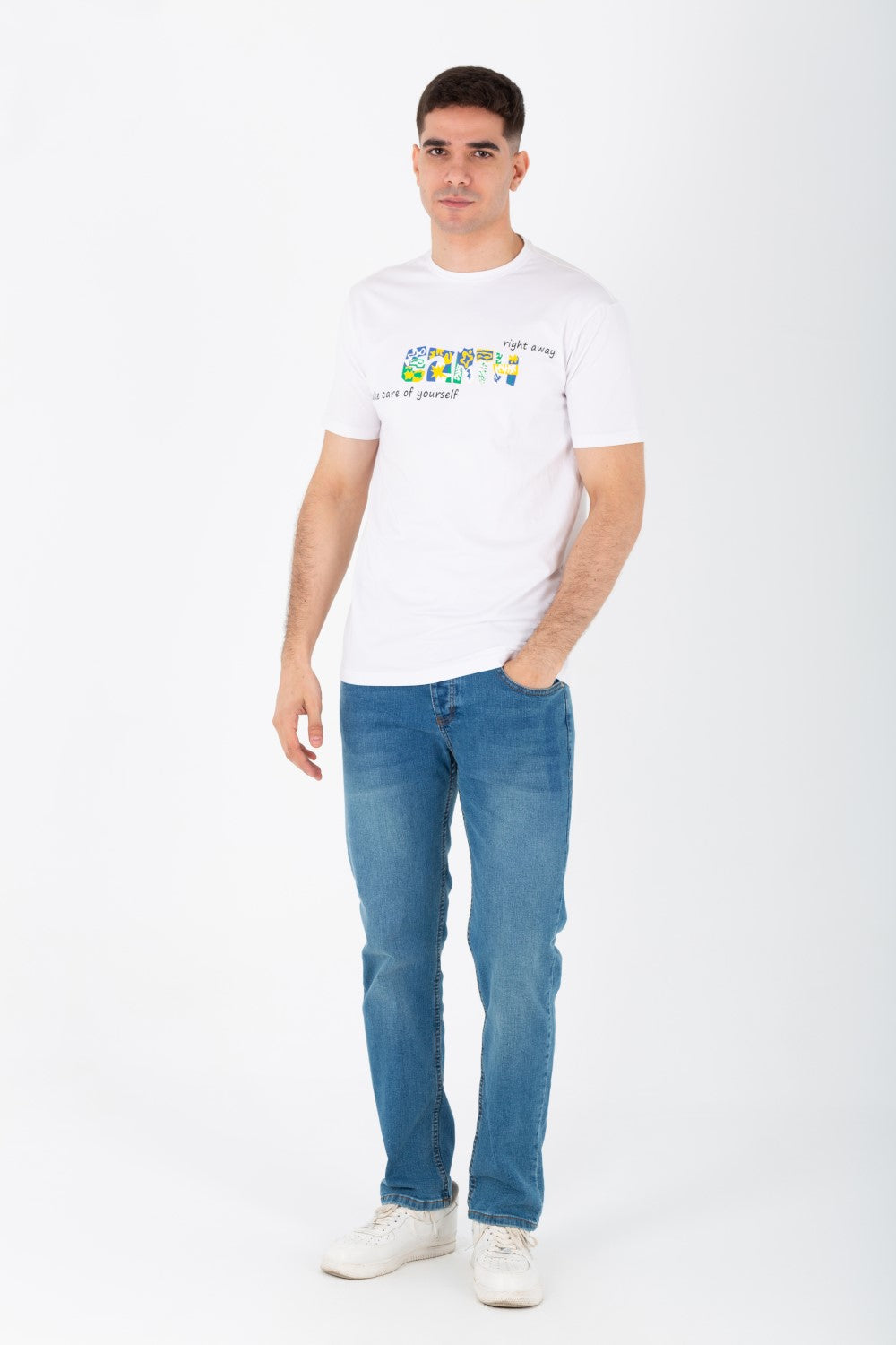 Men's Slim Fit T-shirt With A Round Neck Made Of Summer Melton Material