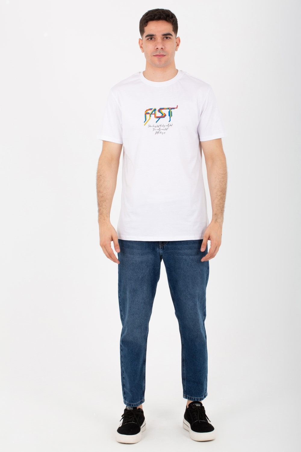 تيشيرت برقبة دائرية وأكمام نصفية مطبوع من الأمام والخلف بألوان متعددة للرجال