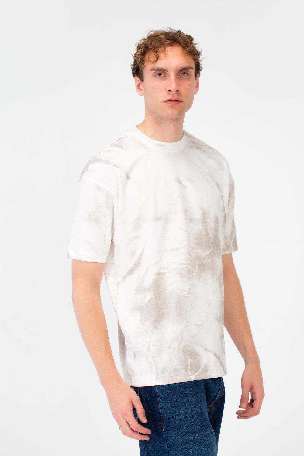 Men's Printed Half-Sleeve Regular Fit Round Neck T-shirt