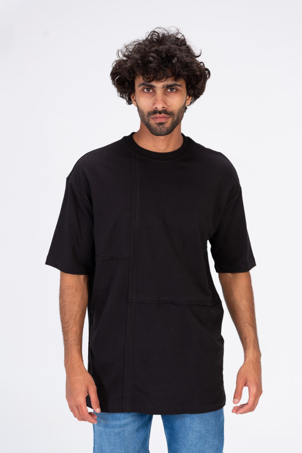 Mens Loose Fit Crew Neck T-Shirt With Unique And New Modern Cut