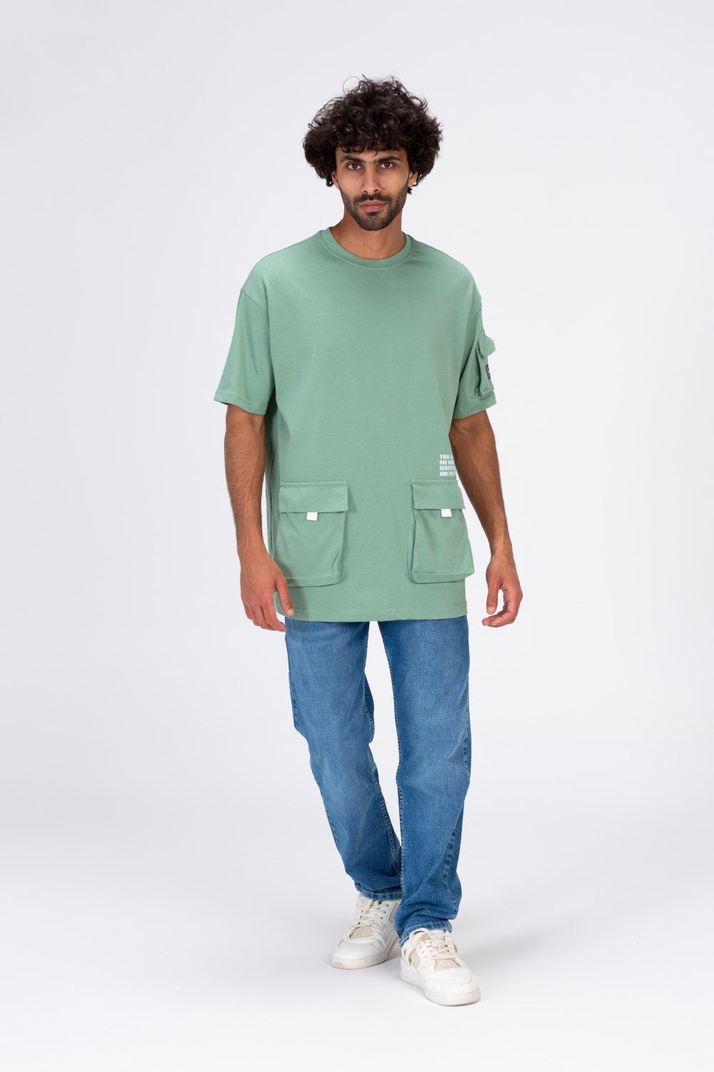 Mens T-shirt With Two Pockets On The Front And One On The Side Made Of Comfortable And Ppractical Material
