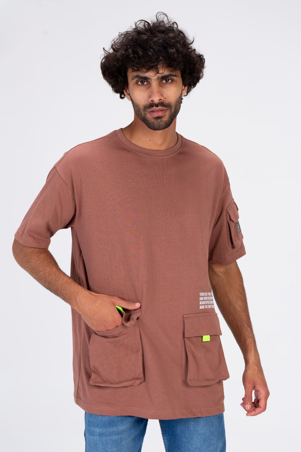 Mens T-shirt With Two Pockets On The Front And One On The Side Made Of Comfortable And Ppractical Material