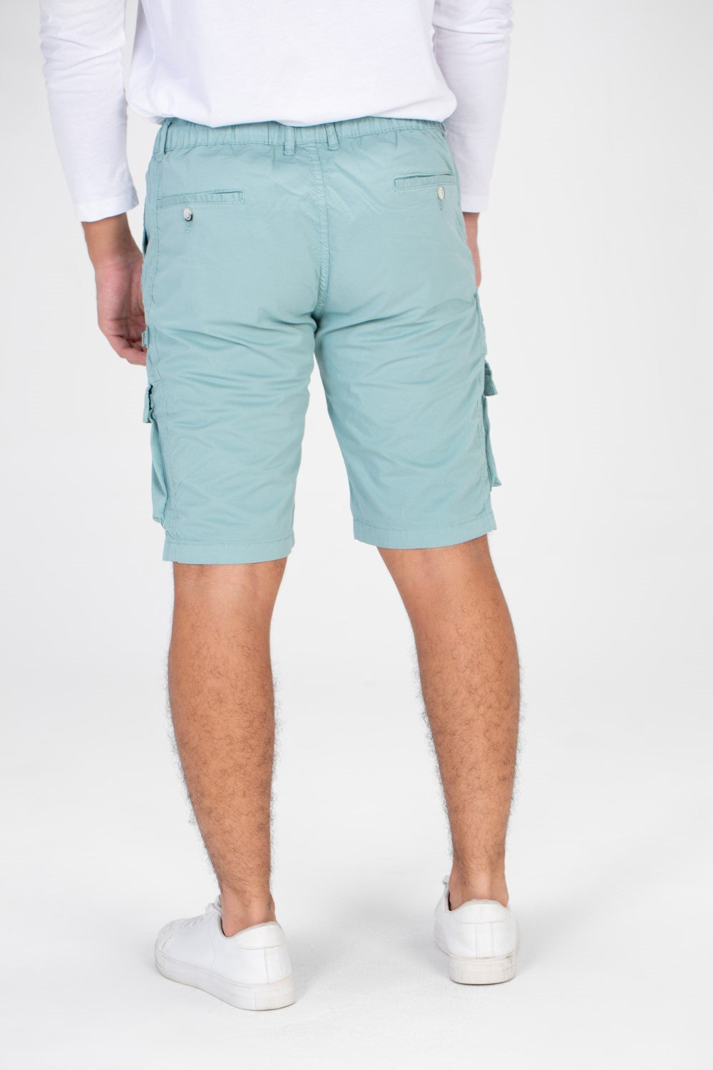 Men's Gabardine Short With Elastic Waistband Side Pockets And A Trendy Cut