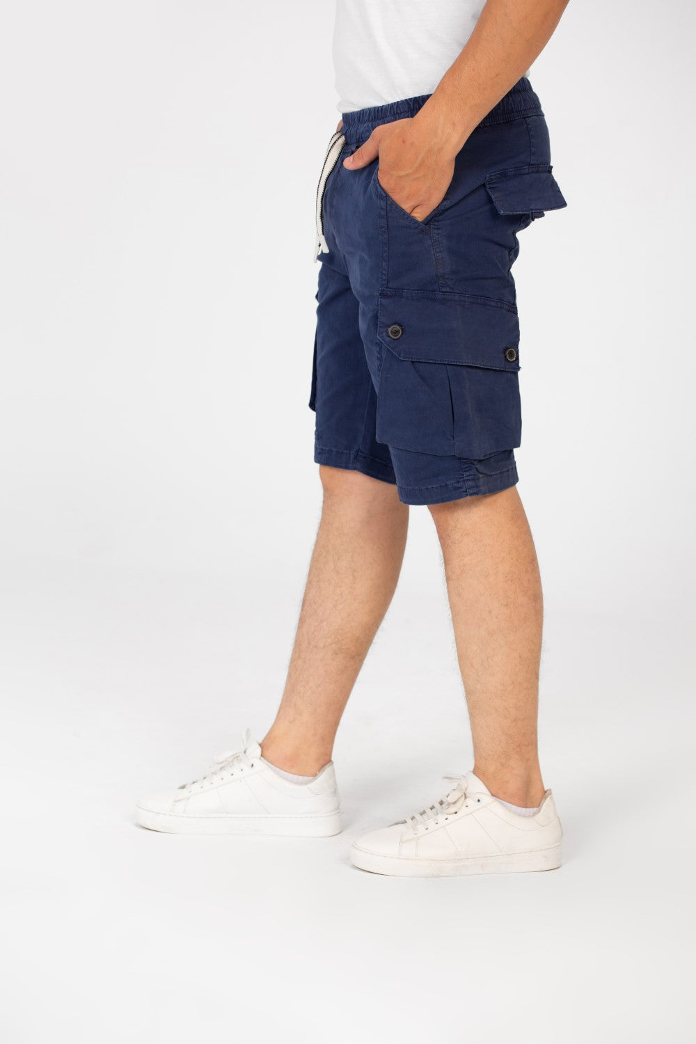 Men's Gabardine Short With Elastic Waistband And Pockets In High Quality Design