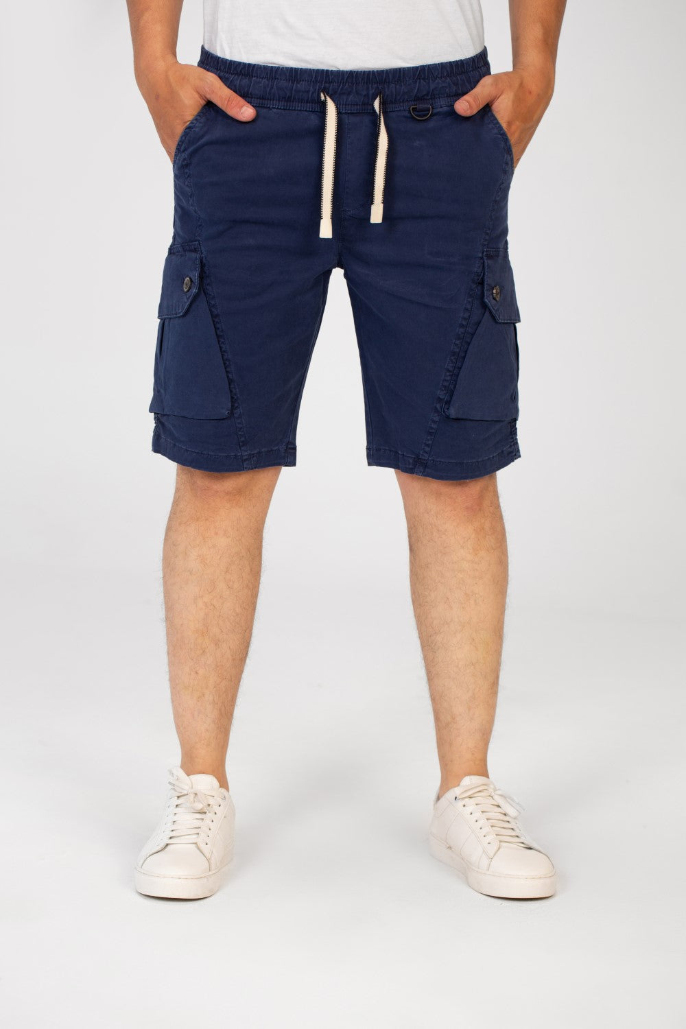 Men's Gabardine Short With Elastic Waistband And Pockets In High Quality Design