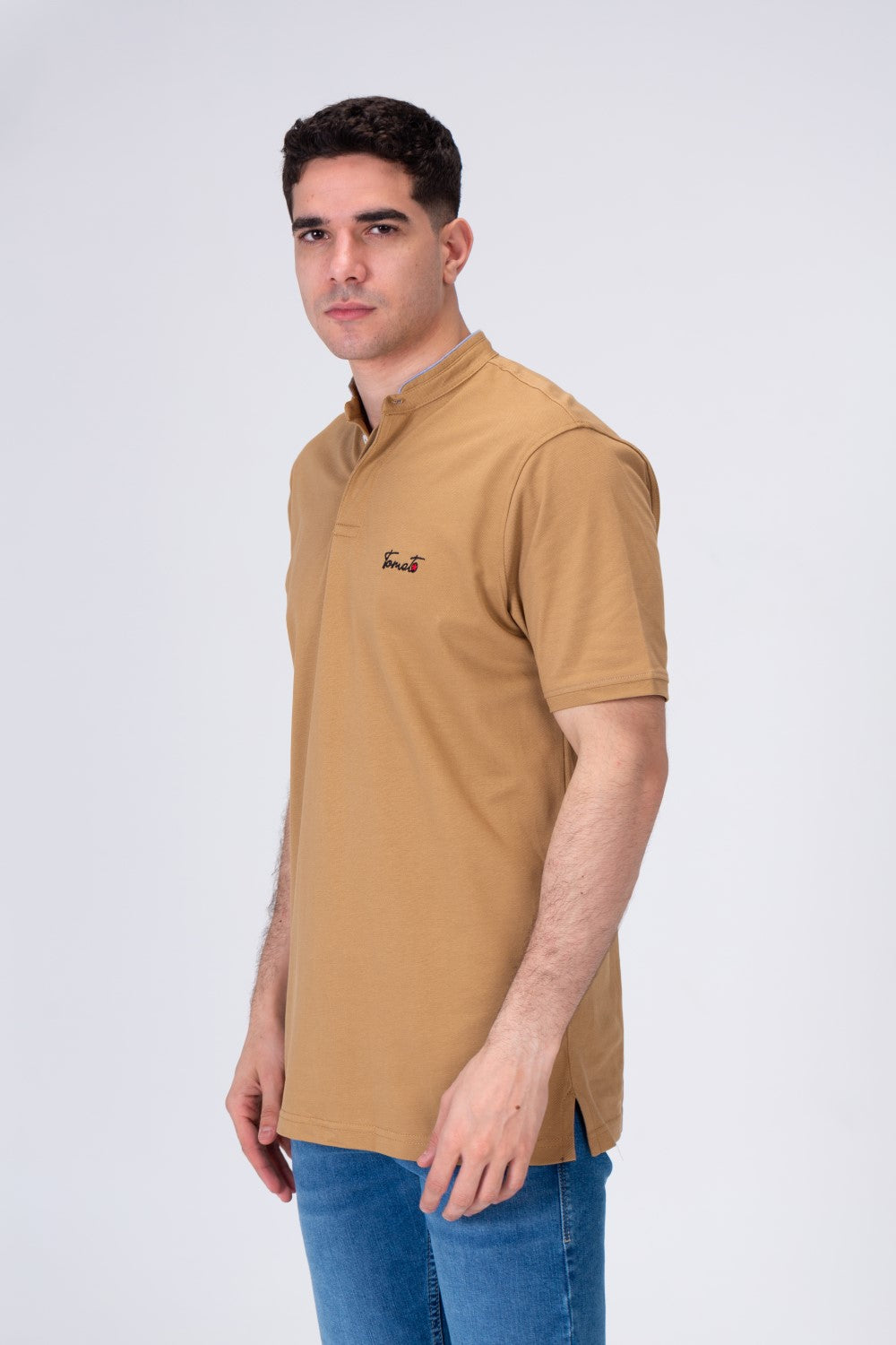 Men's Polo Regular Fit Half Sleeves T-shirt  With Tomato Badge Print