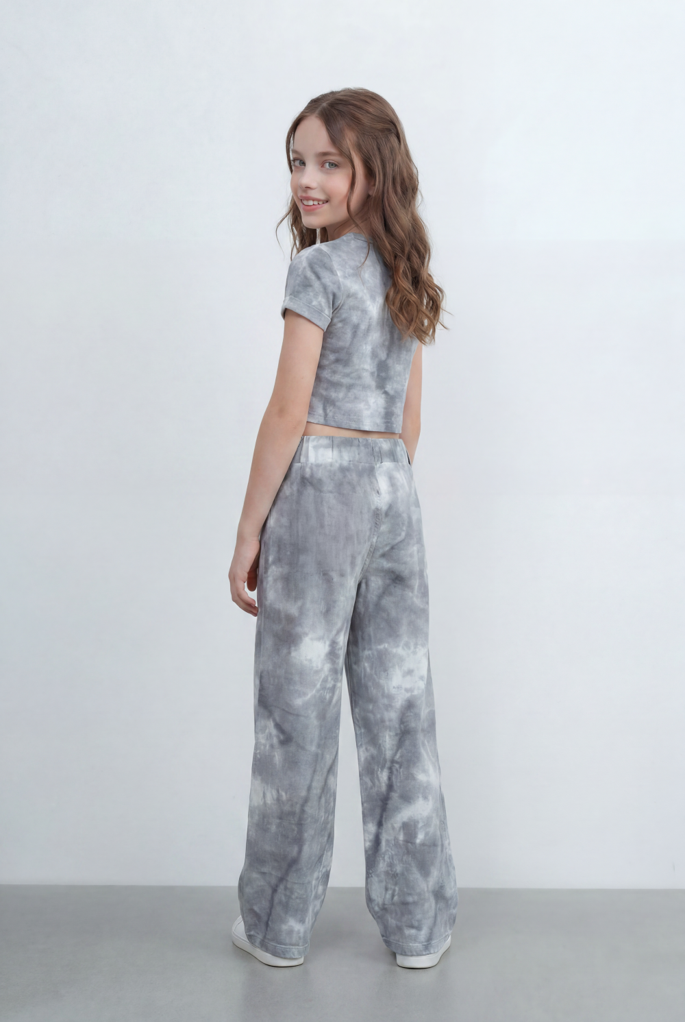 Girls Tie Dye Co-Ord Set Featuring Cropped Designed With Soft Cloud Wash Effect Outfit Regular Fit
