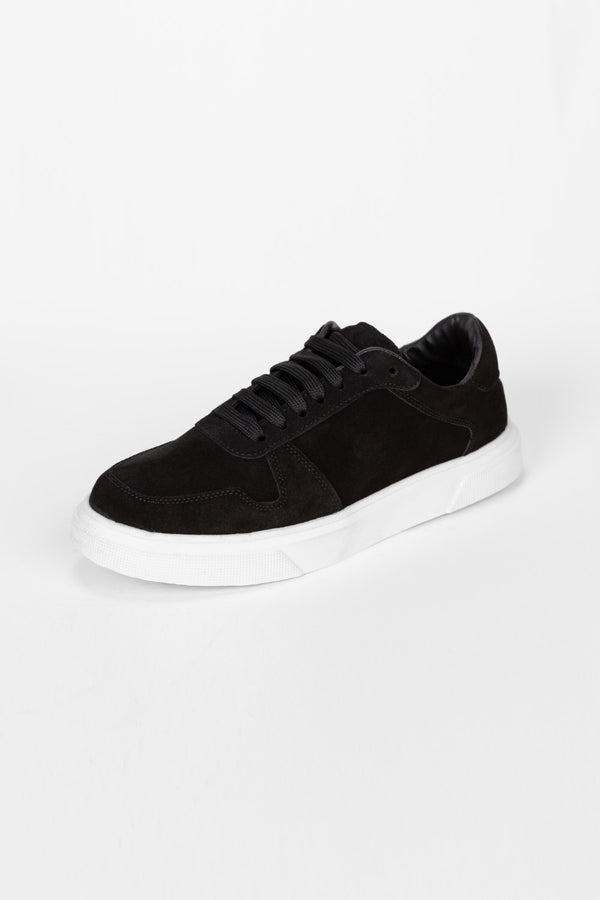 Men's Suede Sneakers With Front Lace-Up And High-Quality Material