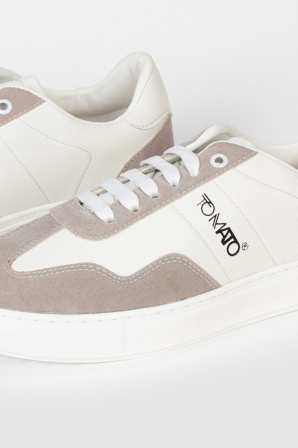 Men's Tomato White Leather And Suede Lace Up Shoes
