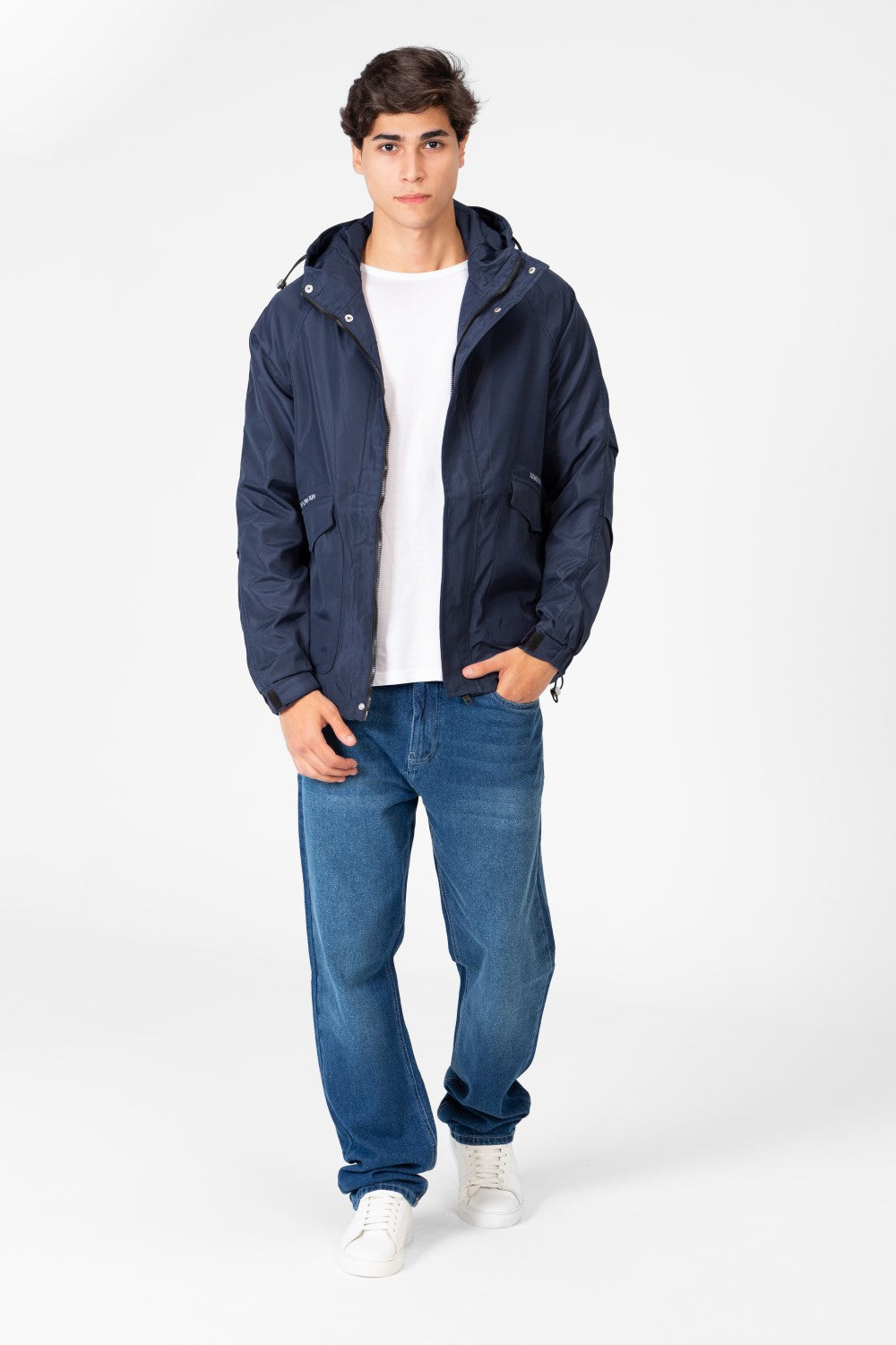 Men's Waterproof Hooded Jacket With Long Sleeves