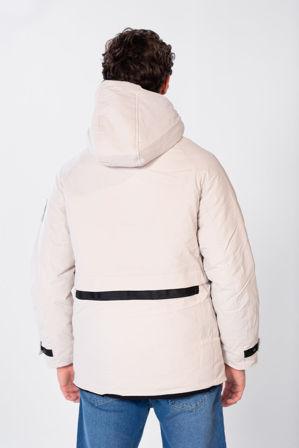 Men's Waterproof Puffer Jacket With Pockets In Modern Design