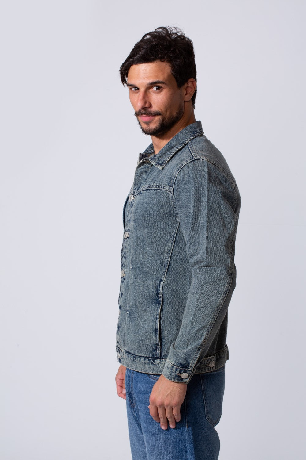 Men's Slim Fit Jeans Denim Jacket With Essential Details And Long Sleeves