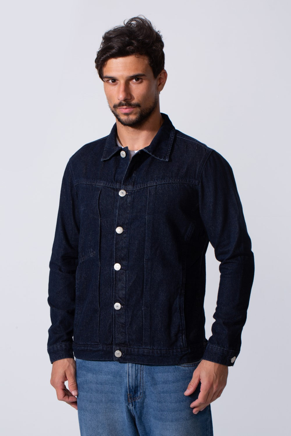 Men's Slim Fit Jeans Denim Jacket With Essential Details And Long Sleeves