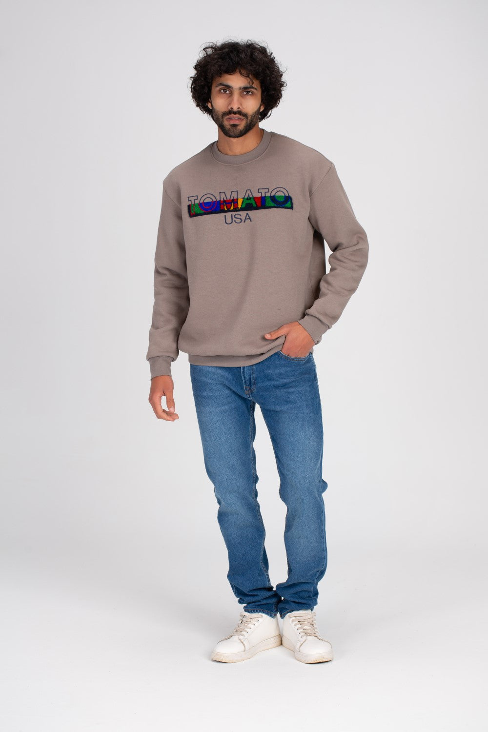 Men's Rounded Neck Padded Front Printed Tomato Usa Sweatshirt