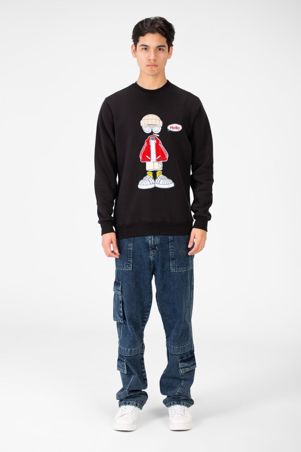 Men's Rounded Neck Sweatshirt With Front Print