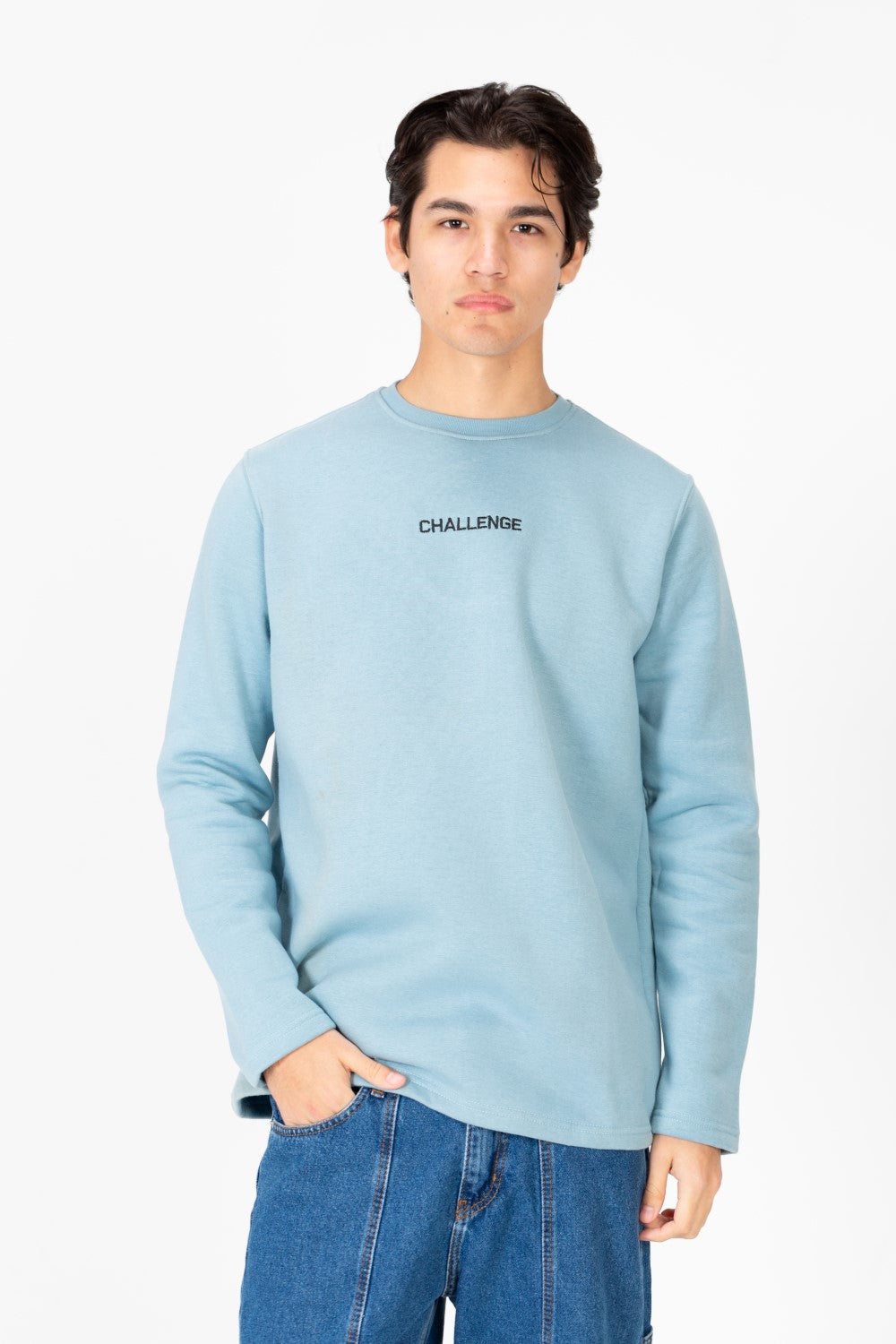 سويت شيرت رجالي بياقة دائرية مع طباعة نصية