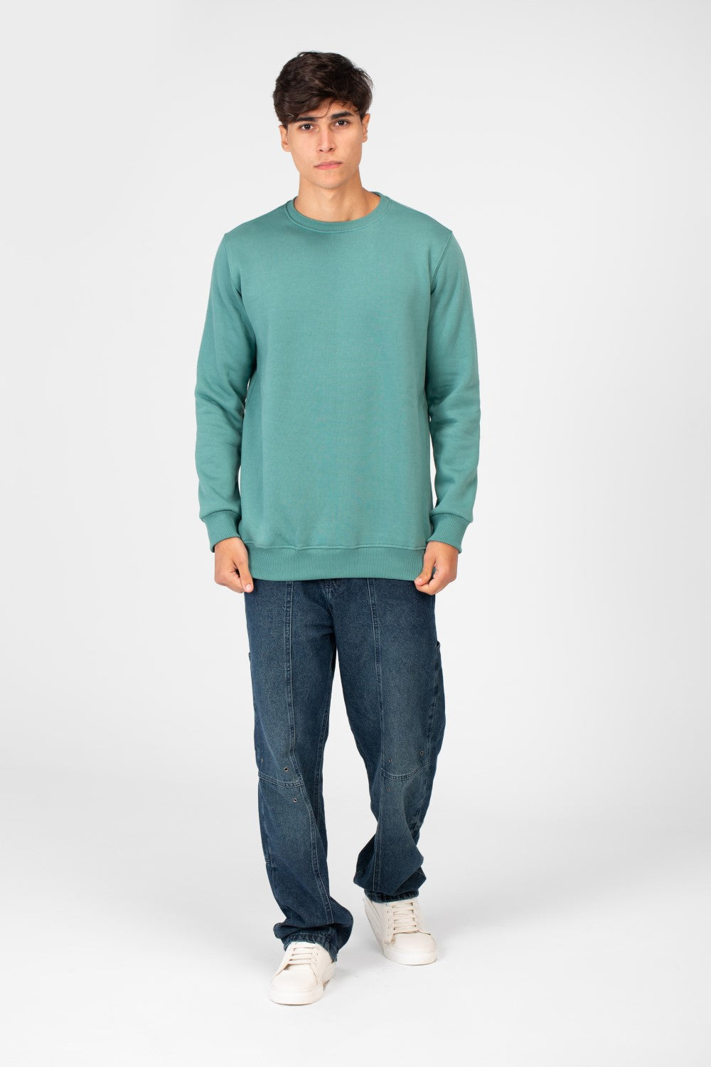 Men's Sweatshirt With Round Neck And Back Print
