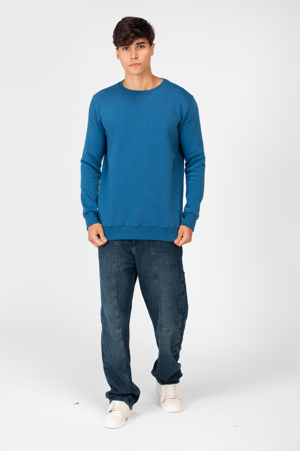 Men's Sweatshirt With Round Neck And Back Print