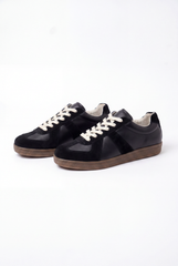 Men’s Tomato Store Retro Sneakers Contrast Panel Details Lace Up Design Gum Sole Shoes