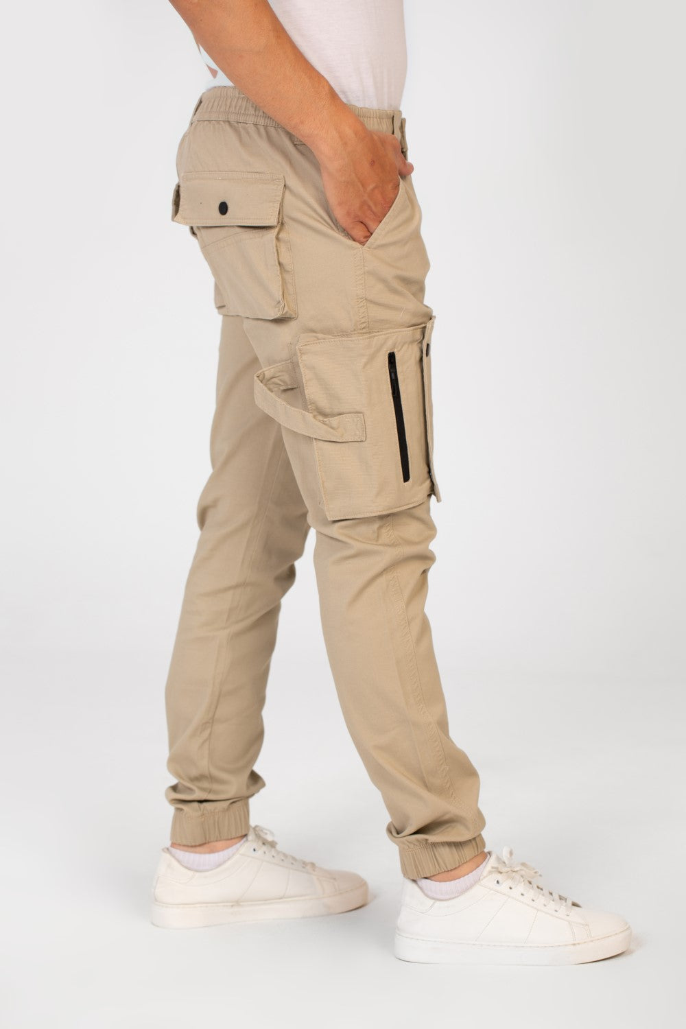 Men's Gabardine Sherwal Pants With A Modern Design And Pockets
