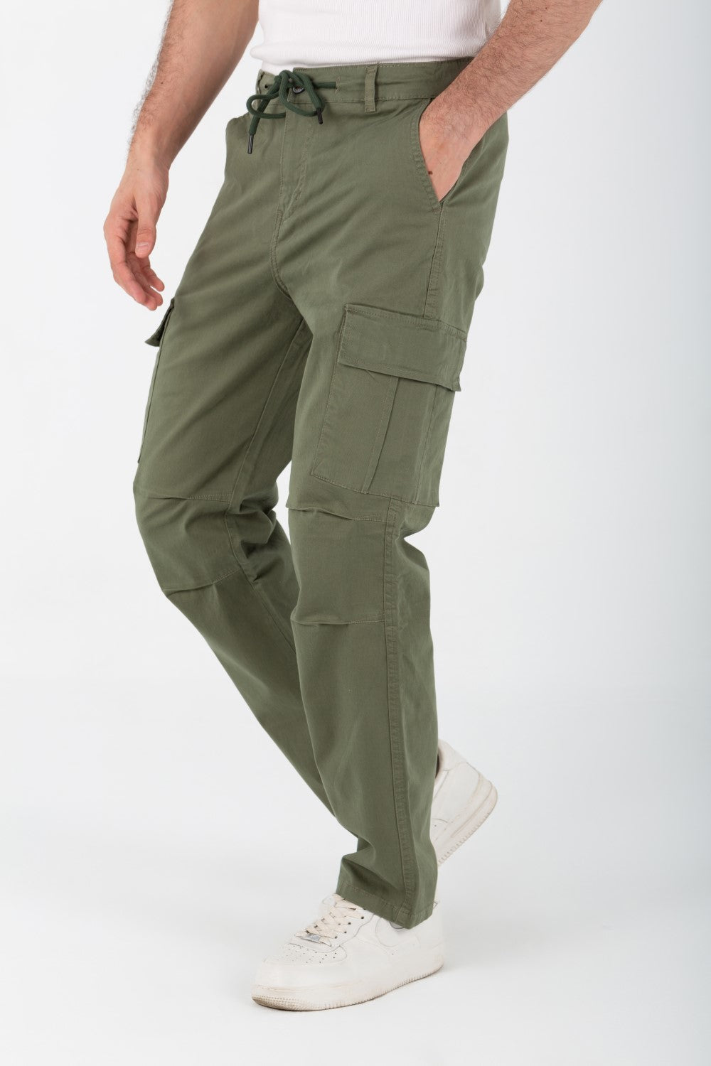 Men's Gabardine Sherwal Pants With Side Pockets And An Elastic Band In The Middle