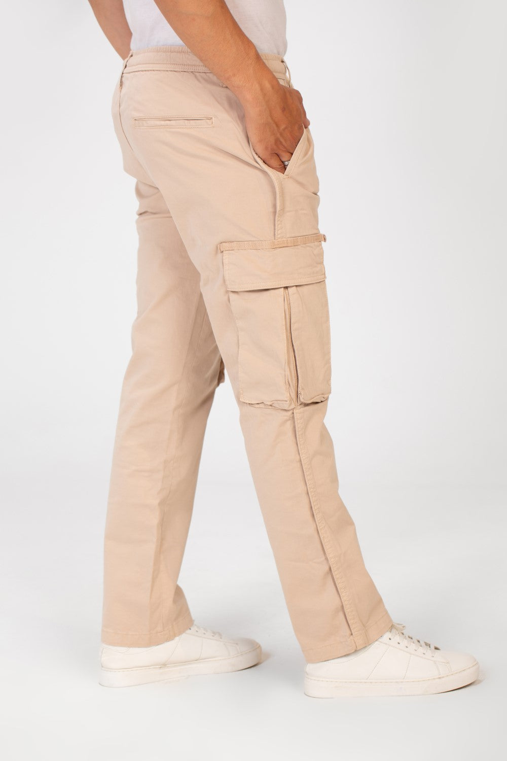 Men's Gabardine Sherwal Pants With Side Pockets And A Waist Drawstring