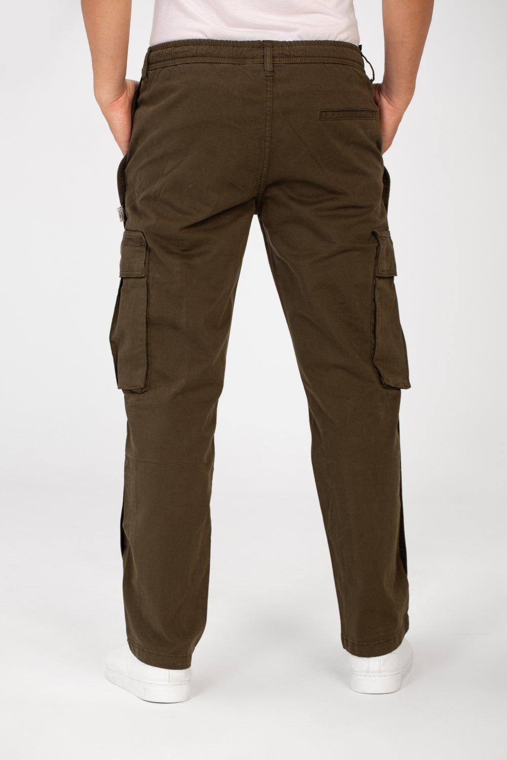 Men's Gabardine Sherwal Pants With Side Pockets And A Waist Drawstring