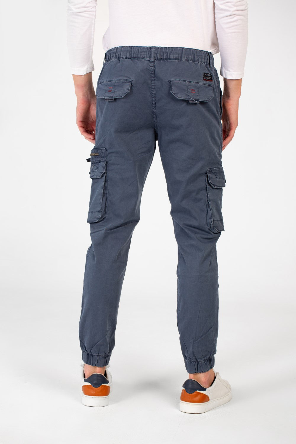 Men's Gabardine Sherwal Pants With A Modern Design And Side Pockets