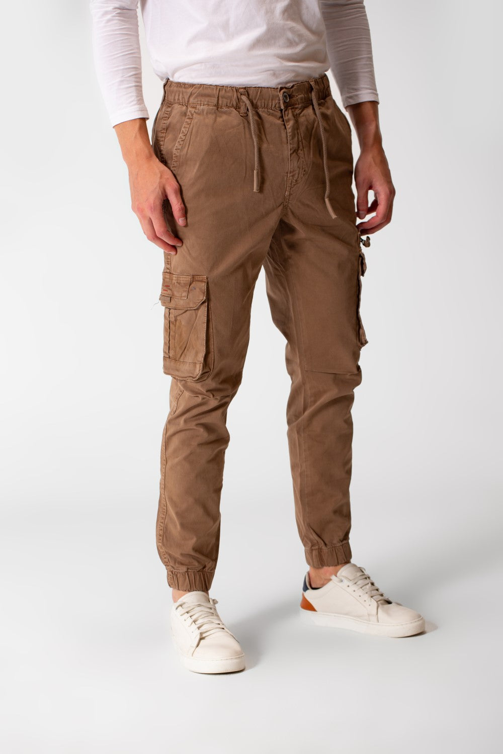 Men's Gabardine Sherwal Pants With A Modern Design And Side Pockets