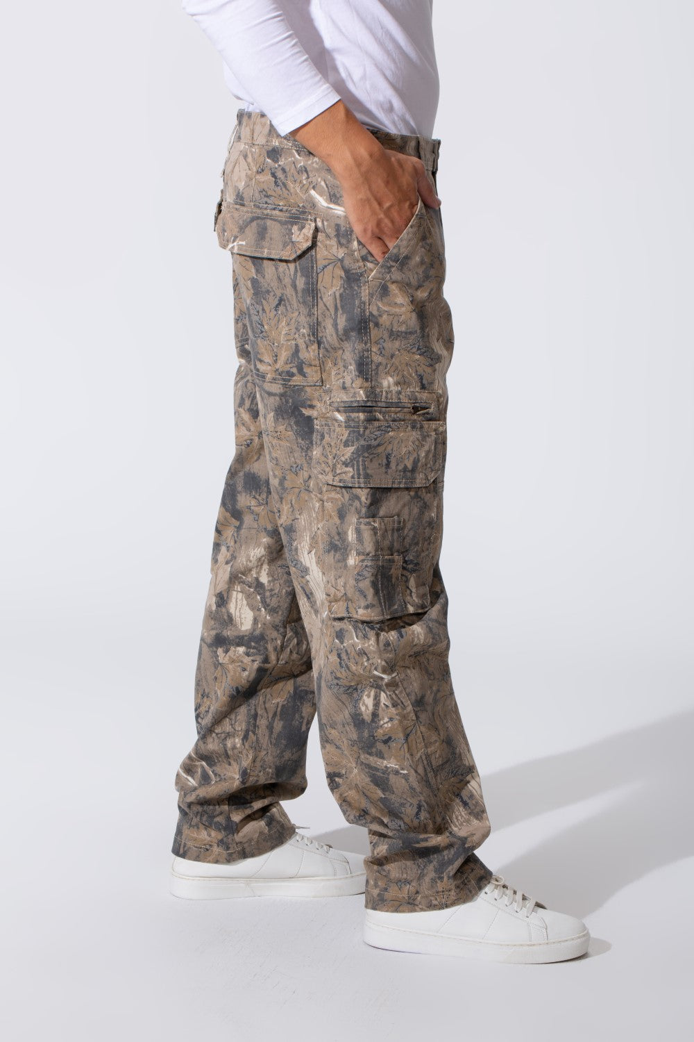 Men's Sherwal Gabardine Trousers Pants With A Cargo Army Cut And Modern Pockets