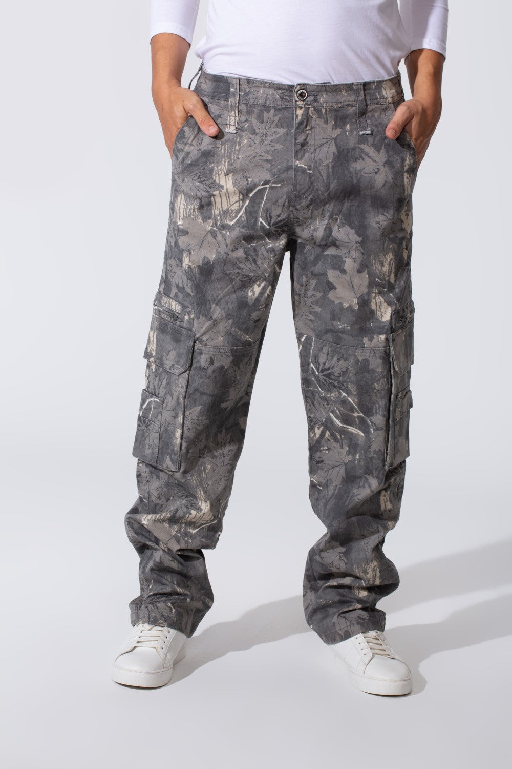 Men's Sherwal Gabardine Trousers Pants With A Cargo Army Cut And Modern Pockets
