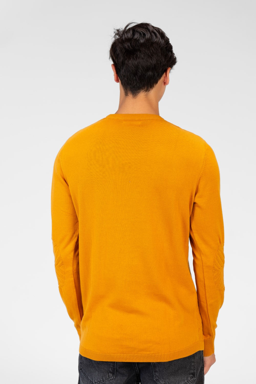 Men's Basic Plain Pullover With A Round Neck In Comfortable Material