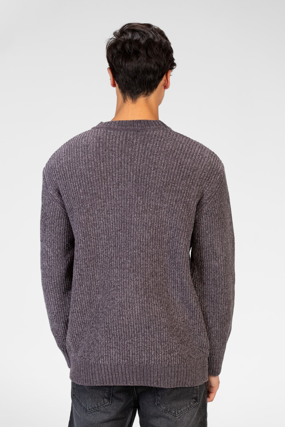 Men's Velvet Pullover With Round Neck And Long Sleeves