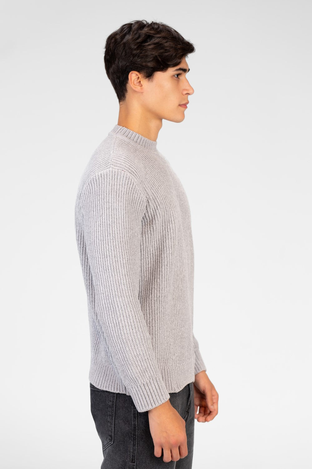 Men's Velvet Pullover With Round Neck And Long Sleeves
